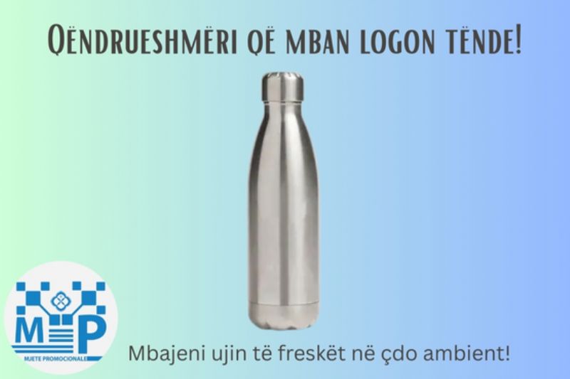 shishe qelqi promocionale, shishe qelqi me logo, shishe qelqi e personalizuar, shishe uji e loguar, shishe qelqi ekologjike, shishe qelqi per biznese, shishe qelqi per dhurata marketingu, shishe qelqi me kapak bambuje, shishe qelqi me mbajtes